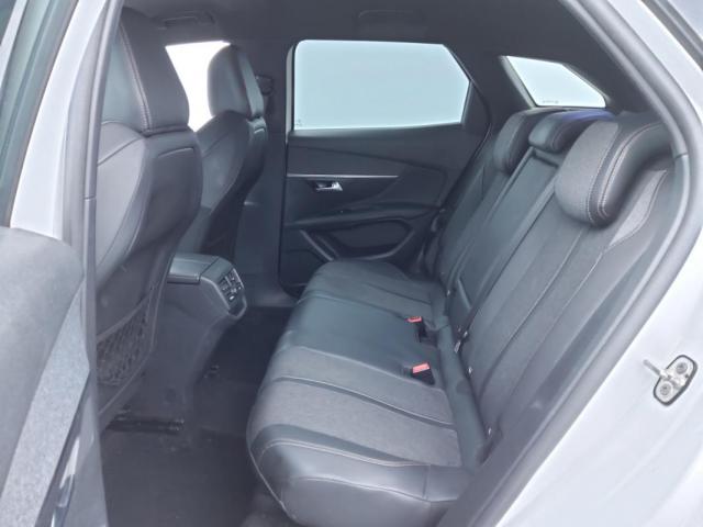 Peugeot 3008 image 6