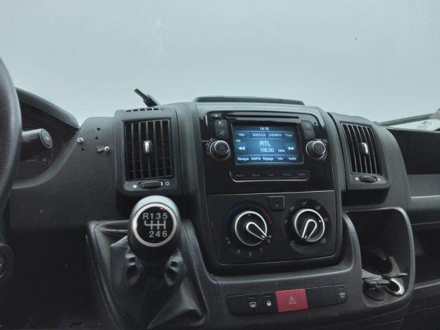 Peugeot Boxer image 8