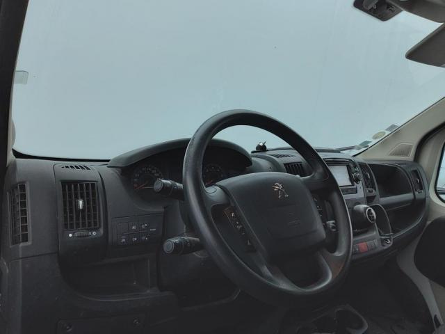 Peugeot Boxer image 3