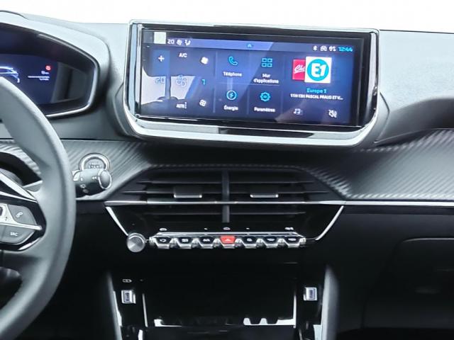 Peugeot 208 image 5