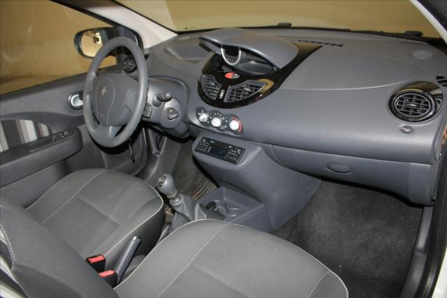 Renault Twingo image 7