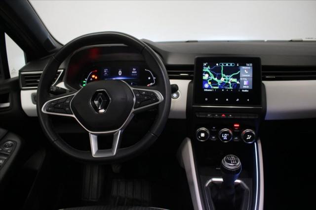Renault Clio image 2