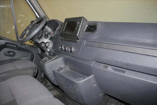 Renault Master image 5