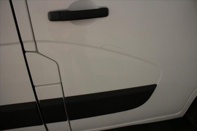 Renault Master image 7