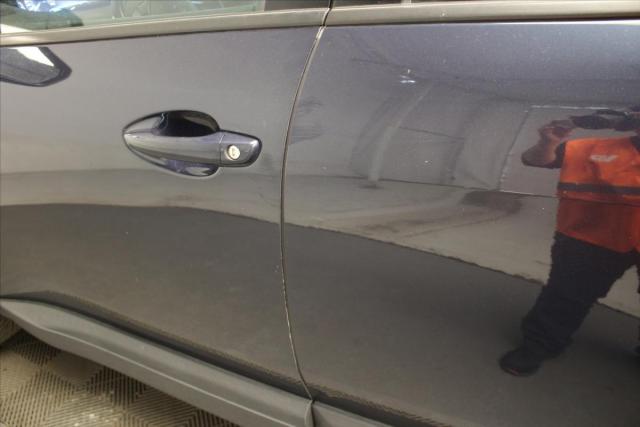 Peugeot 5008 image 4