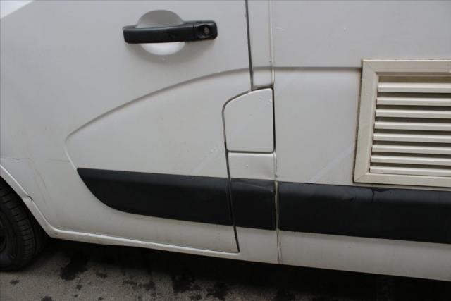 Renault Master image 1