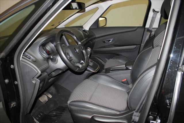 Renault Grand Scénic image 1