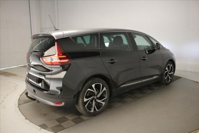 Renault Grand Scénic image 2