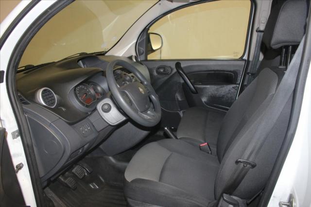 Renault Kangoo Express image 6