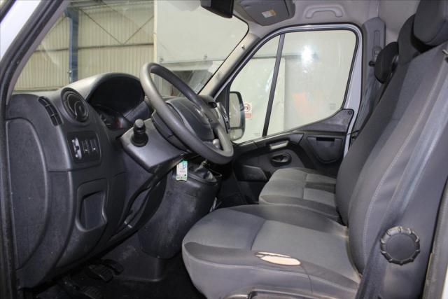 Renault Master image 6
