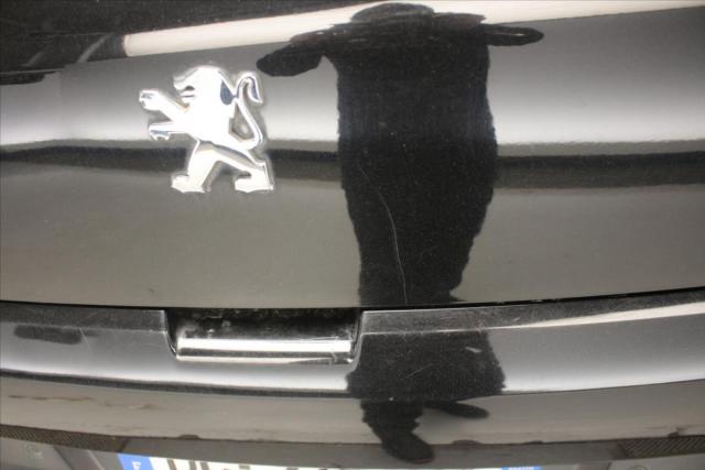 Peugeot 3008 image 8