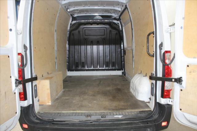 Renault Master image 4