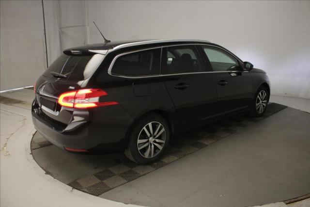 Peugeot 308 Sw image 1