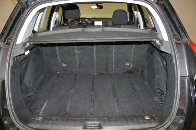Peugeot 2008 image 2
