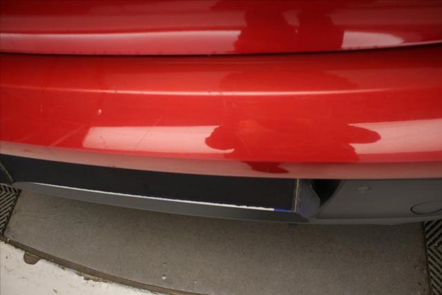 Peugeot 208 image 2