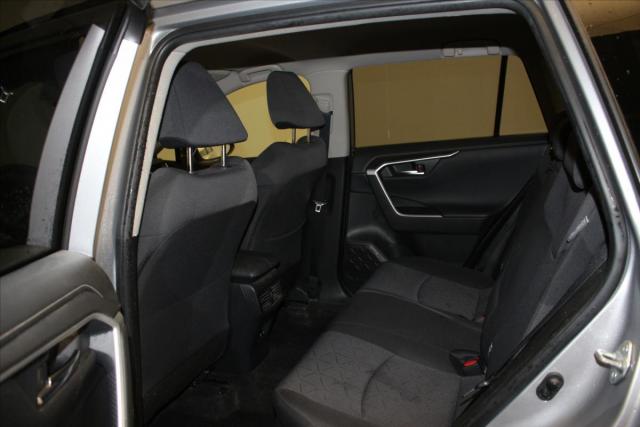 Toyota Rav4 image 1