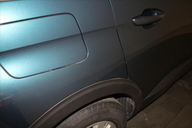 Peugeot 5008 image 8