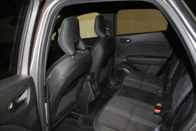 Renault Captur image 8
