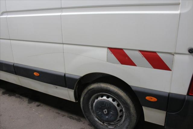 Renault Master image 3