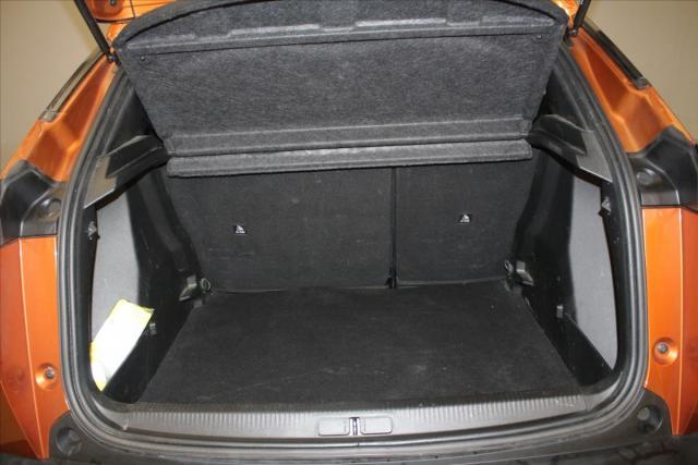 Peugeot 2008 image 5