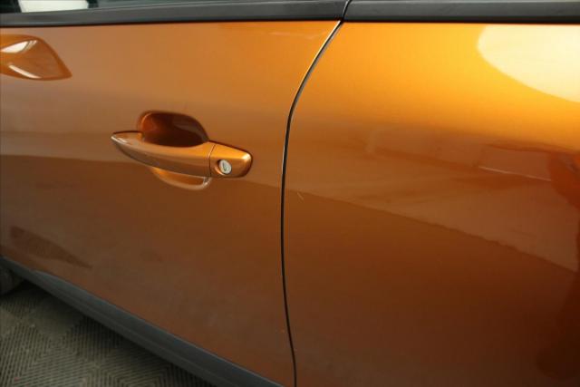 Peugeot 2008 image 1