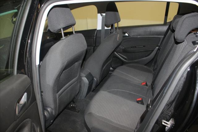 Peugeot 308 image 5