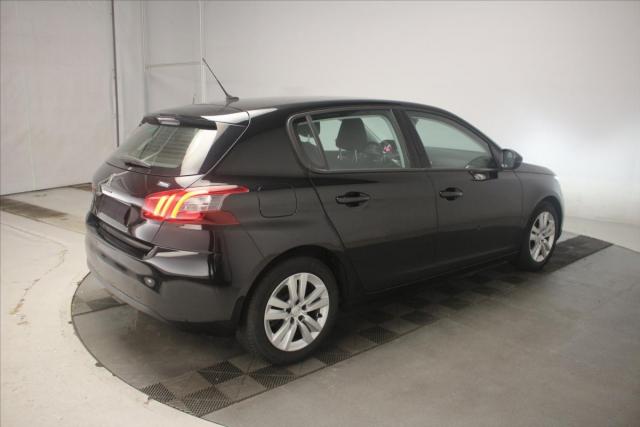Peugeot 308 image 3