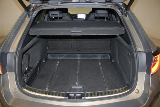 Toyota Corolla Touring Sports image 6