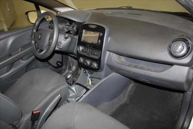 Renault Clio image 1