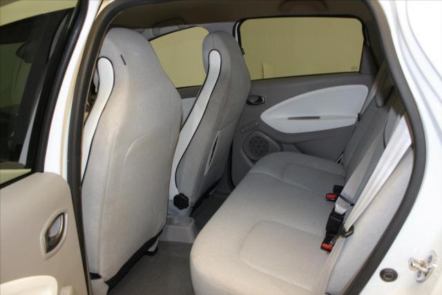 Renault Zoe image 8