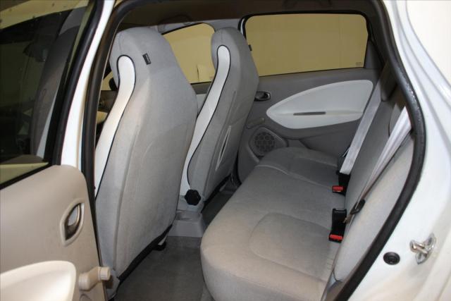 Renault Zoe image 2