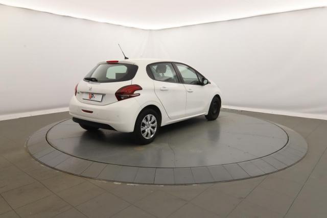 Peugeot 208 Affaire image 3