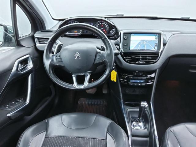 Peugeot 2008 image 6