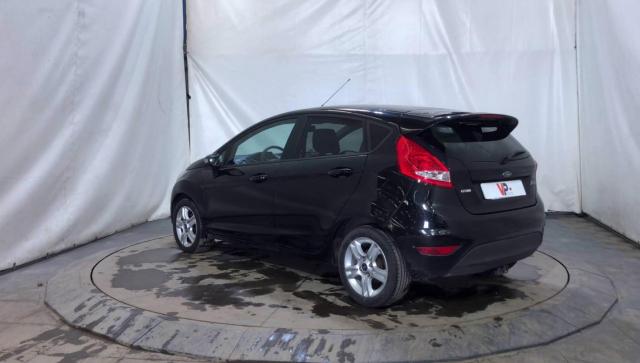 Ford Fiesta image 7