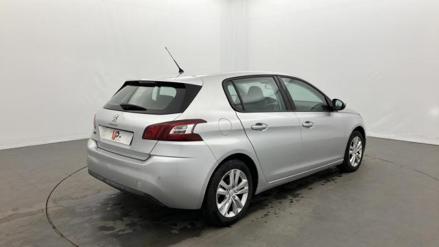 Peugeot 308 image 2