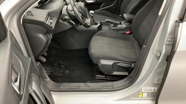 Peugeot 308 image 6