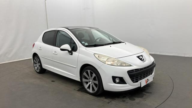 Peugeot 207 image 2