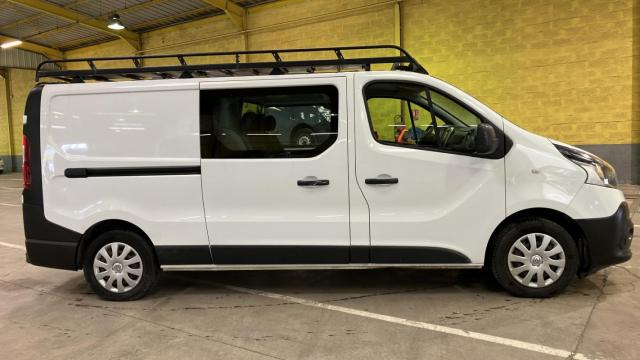 Renault Trafic image 7