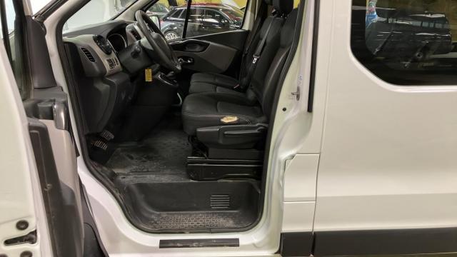 Renault Trafic image 6