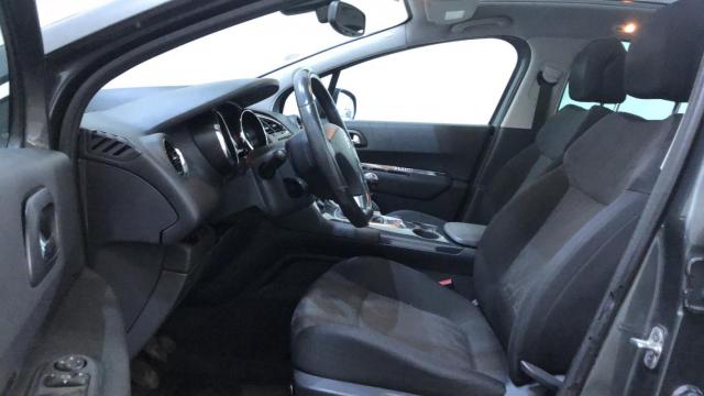 Peugeot 3008 image 3