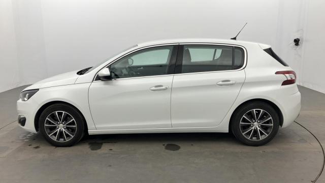 Peugeot 308 image 4