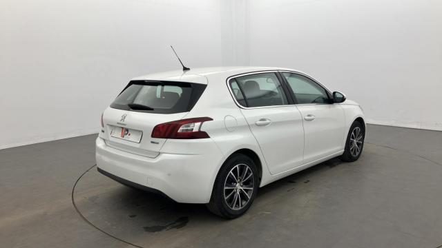 Peugeot 308 image 6