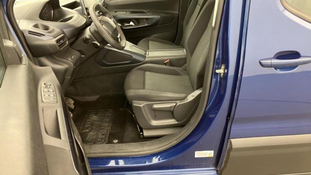 Peugeot Rifter image 6