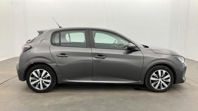 Peugeot 208 image 4