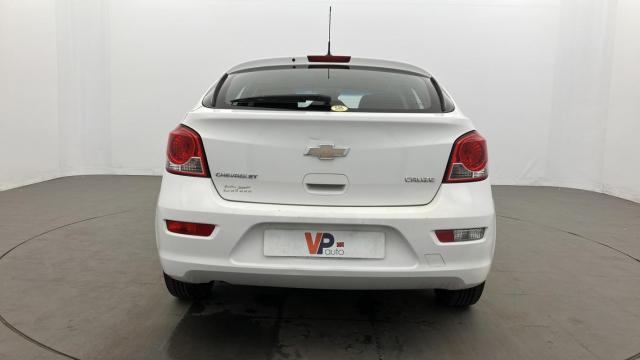 Chevrolet Cruze image 8