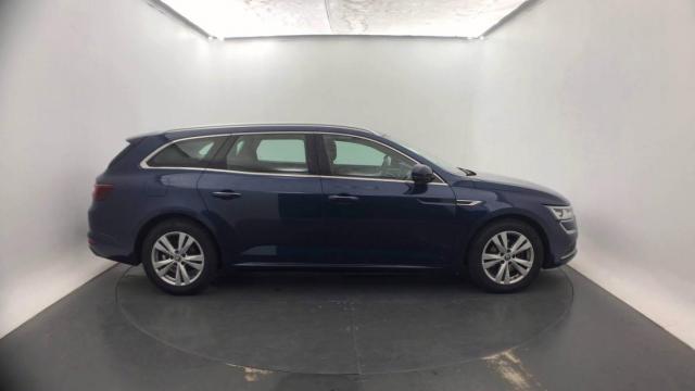 Renault Talisman Estate image 2