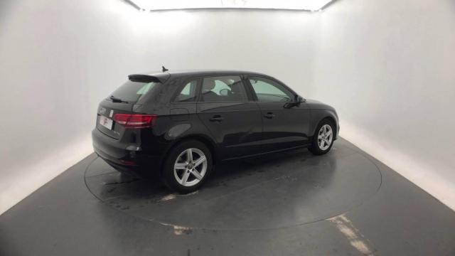 Audi A3 Sportback image 8