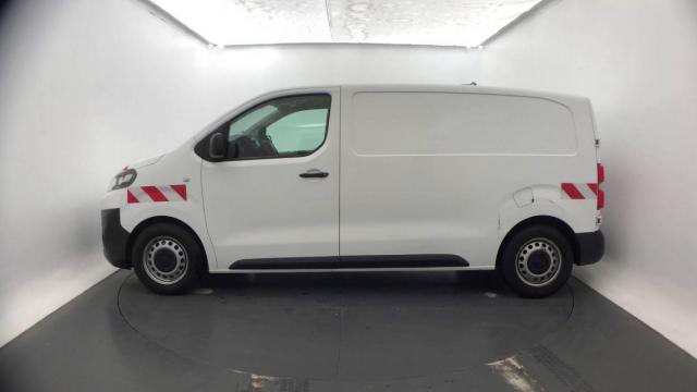 Citroen Jumpy image 3