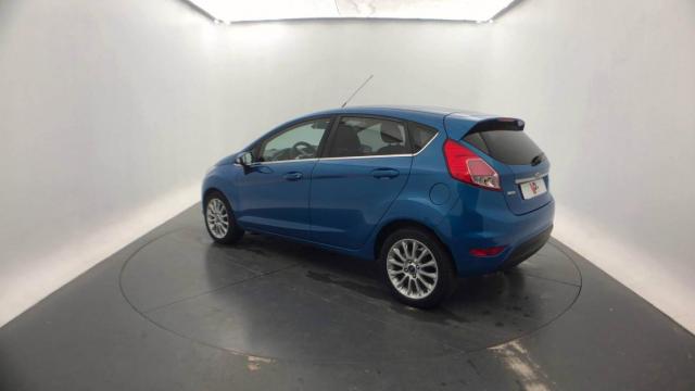 Ford Fiesta image 6