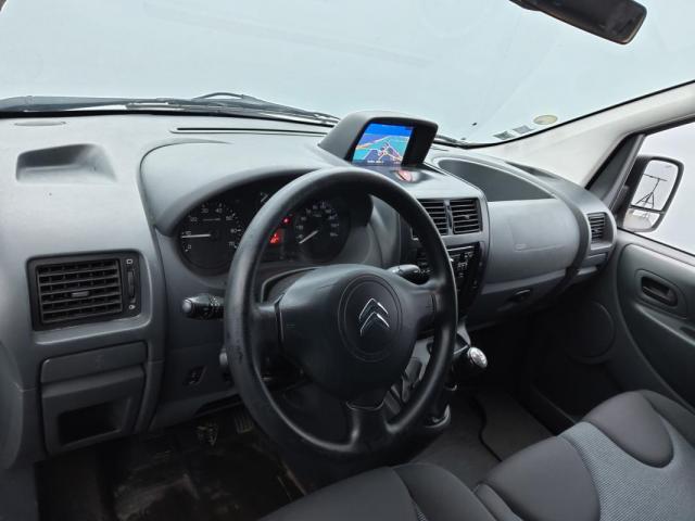 Citroen Jumpy image 4